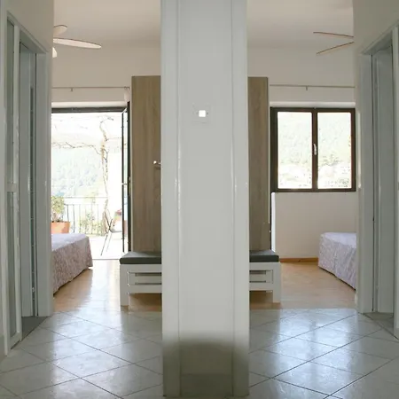 Apartment Robert *