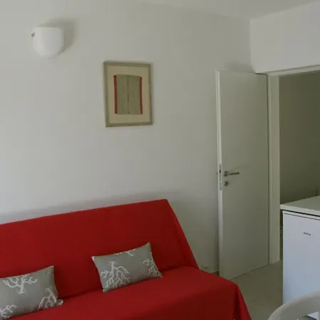 Apartment Robert Brna
